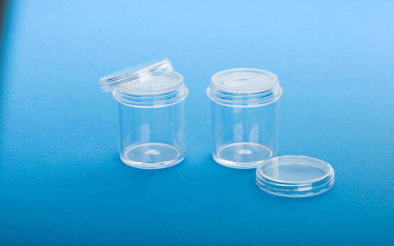 Distribuidor de Tampas Plásticas